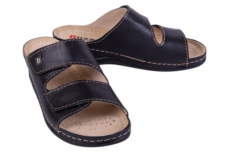 Czarne anatomiczne klapki zdrowotne skórzane