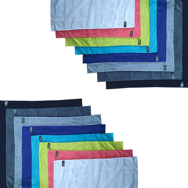 Ręcznik z dodatkiem pluszu szybkoschnący Fitness PRO