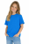 T-shirt dziecięcy dla chłopca i dziewczynki kolor chabrowy widok dziewczynki w t-shirt.png