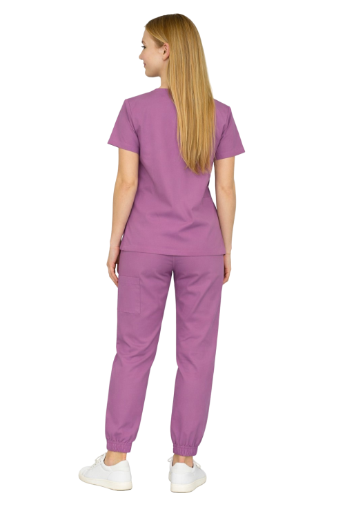 Damski komplet medyczny winogronowy – scrubs CASUAL PREMIUM.png