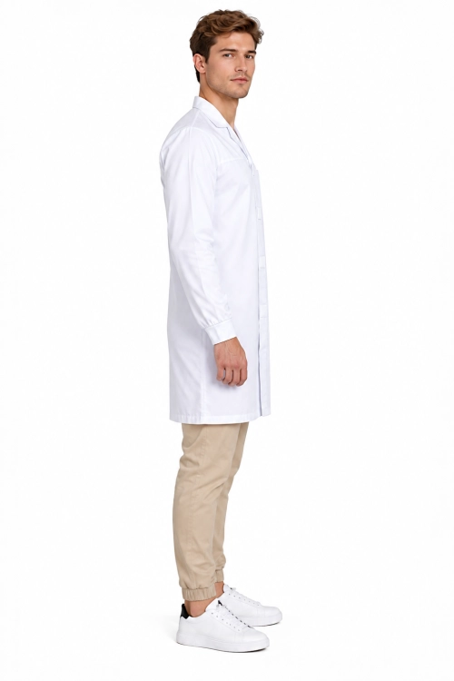 Fartuch laboratoryjny medyczny męski zapinany na rzepy rekaw długi kolor biały widok z boku.png
